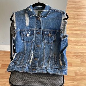 Wild Fable Distressed Jean Vest